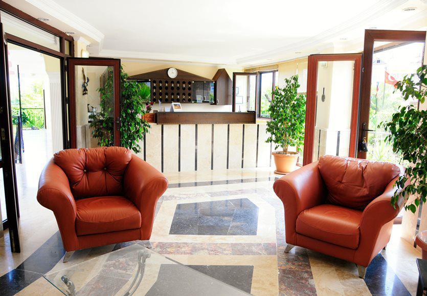 Las Palmeras Hotel Çamyuva Esterno foto
